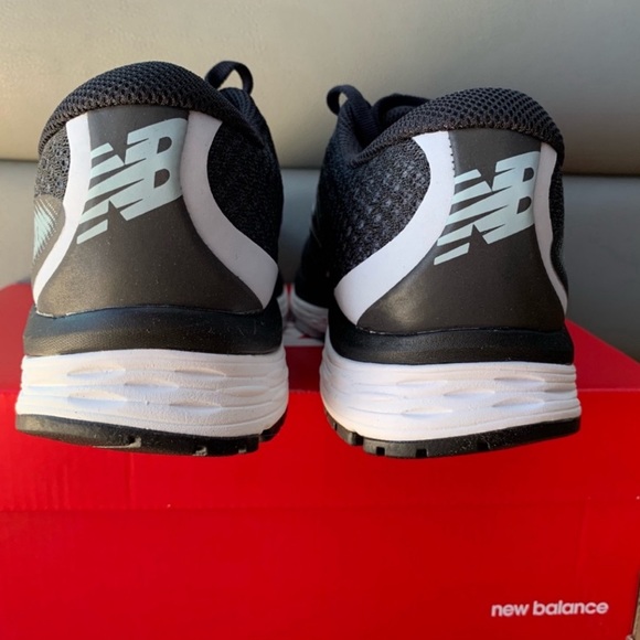 New Balance Women’s Running Shoes - Brand new in Box! - Picture 5 of 6